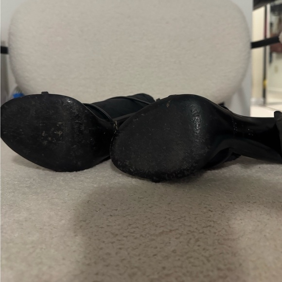 YSL Heels - Picture 8 of 10